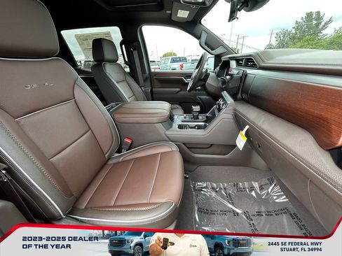 New 2026 GMC Sierra 1500 Denali w/ Denali Reserve Package image 21