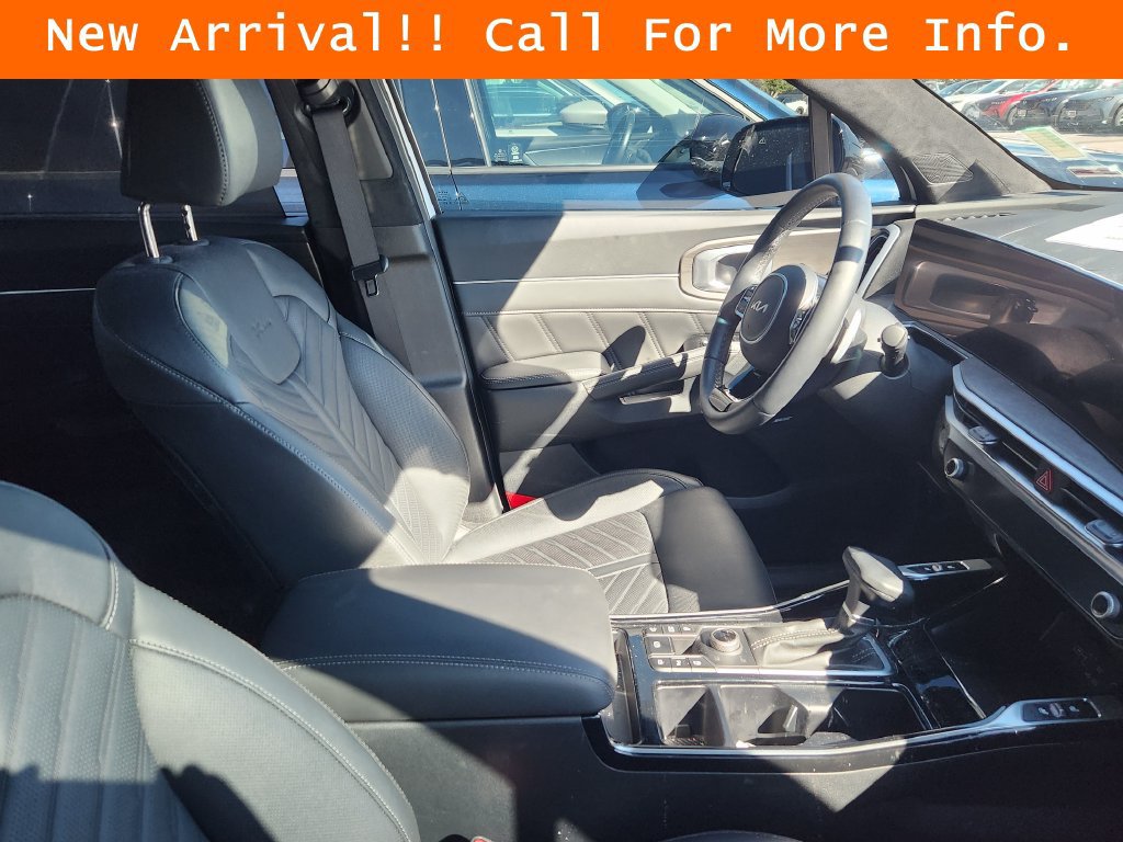 Used 2025 Kia Sorento SX Prestige AWD/4WD image 11