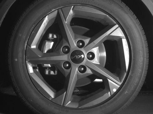 Used 2025 Kia K4 FWD image 12