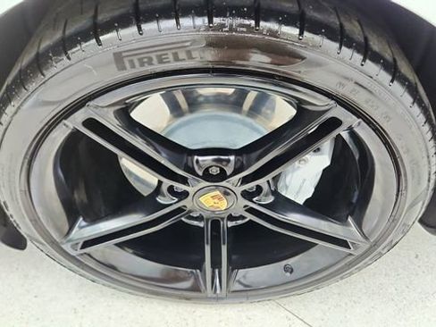 Used 2023 Porsche Taycan 4S AWD/4WD image 56