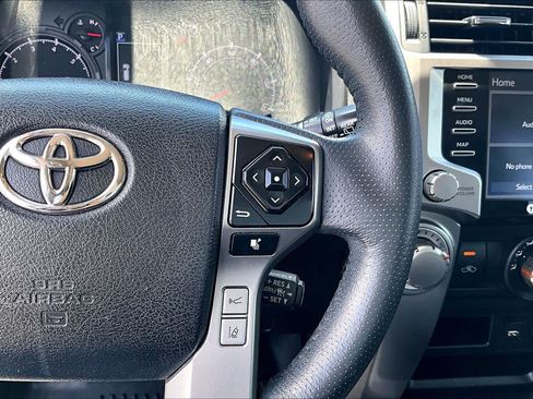 Used 2022 Toyota 4Runner SR5 RWD image 23