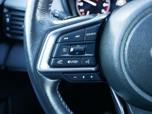 Used 2023 Subaru Outback Premium image 31