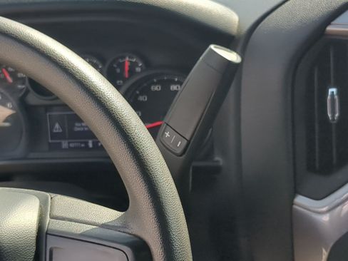 Used 2022 Chevrolet Silverado 1500 W/T w/ WT Value Package AWD/4WD image 18