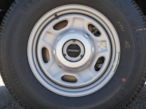 New 2026 Ford F250 XL AWD/4WD image 37