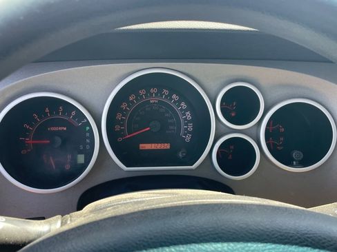 Used 2010 Toyota Tundra 2WD Double Cab image 11