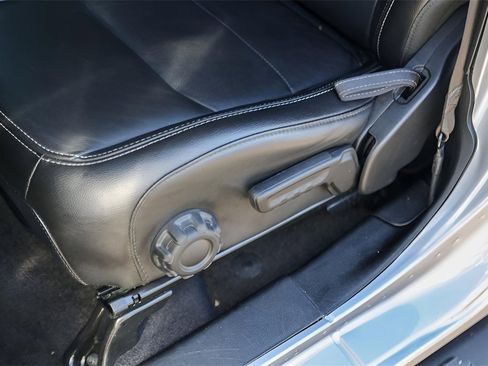 Used 2021 Jeep Wrangler Unlimited Sahara w/ Cold Weather Group image 11