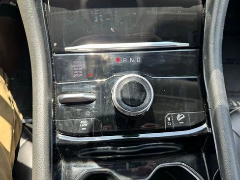 Used 2023 Jeep Grand Cherokee 4WD 4xe image 29