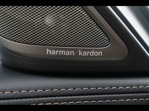 Used 2022 BMW 750i xDrive w/ Executive Package AWD/4WD image 22