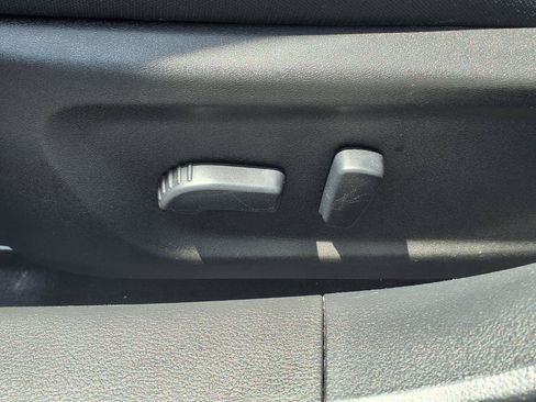 Used 2024 Nissan Altima 2.5 SV FWD image 20