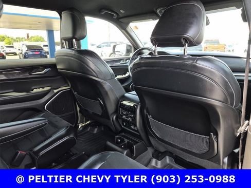 Used 2021 Jeep Grand Cherokee L Laredo AWD/4WD image 16