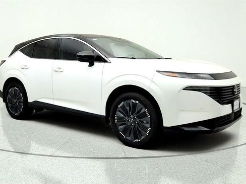 Used 2025 Nissan Murano Platinum w/ Cargo Package AWD/4WD image 3