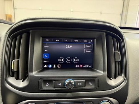 Used 2021 Chevrolet Colorado W/T w/ WT Convenience Package image 15