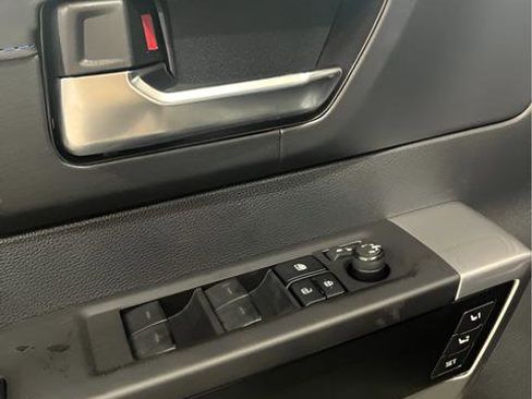 New 2025 Toyota Tundra Platinum AWD/4WD image 11