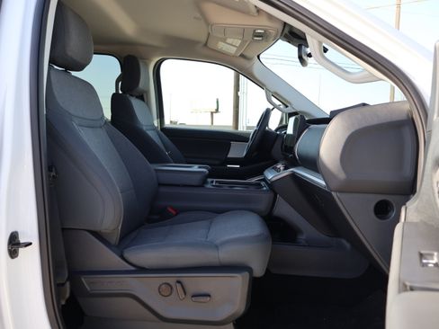 Used 2025 Ford Expedition Max Active image 53