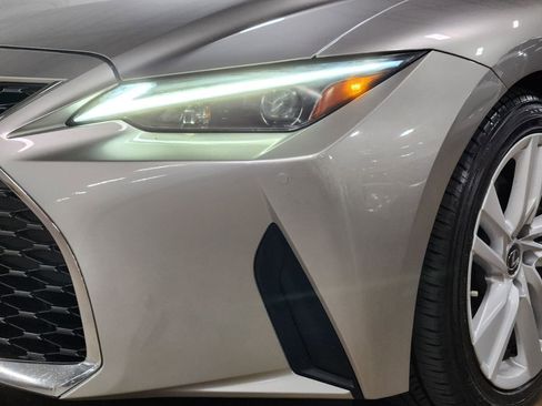 Used 2022 Lexus IS 300 w/ Comfort Package image 14
