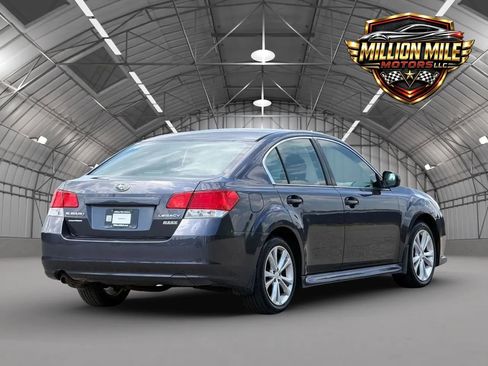 Used 2013 Subaru Legacy 2.5i Premium w/ All-Weather Pkg AWD/4WD image 9
