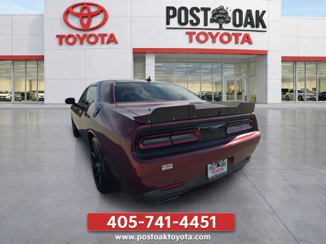 Used 2018 Dodge Challenger R/T w/ Sound Group RWD image 5