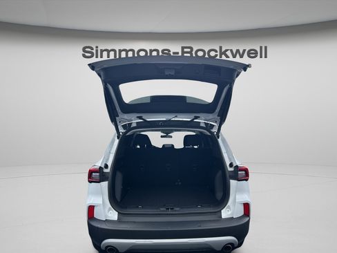 Used 2023 Ford Escape Active image 9