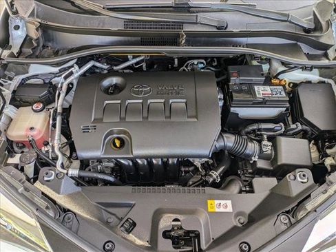 Used 2020 Toyota C-HR LE image 22