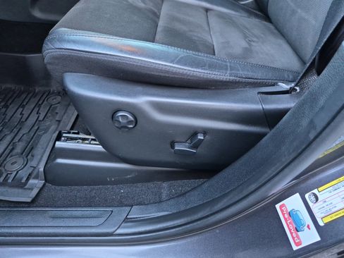 Used 2020 Jeep Grand Cherokee Altitude image 13