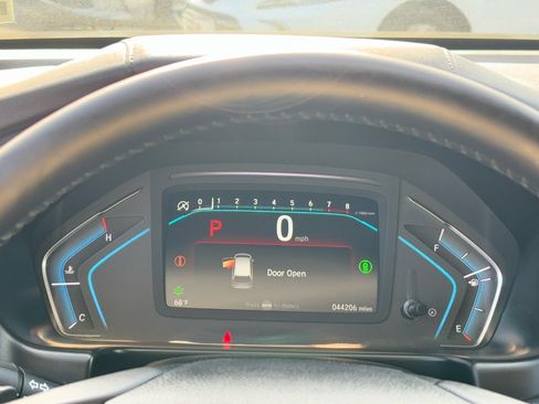 Used 2023 Honda Odyssey Touring image 23