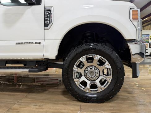 Used 2020 Ford F250 Lariat w/ Lariat Ultimate Package AWD/4WD image 4
