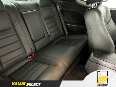 Used 2012 Dodge Challenger R/T RWD image 22