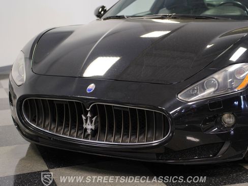 Used 2010 Maserati GranTurismo S image 19
