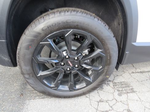 New 2026 GMC Terrain Elevation w/ Black Edition image 9