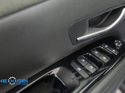 Used 2023 Hyundai Santa Cruz Limited AWD/4WD image 13