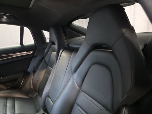 Used 2017 Porsche Panamera Turbo image 11