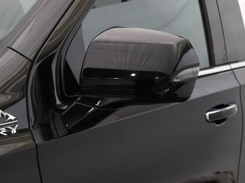 Certified 2023 Chevrolet Tahoe High Country AWD/4WD image 11