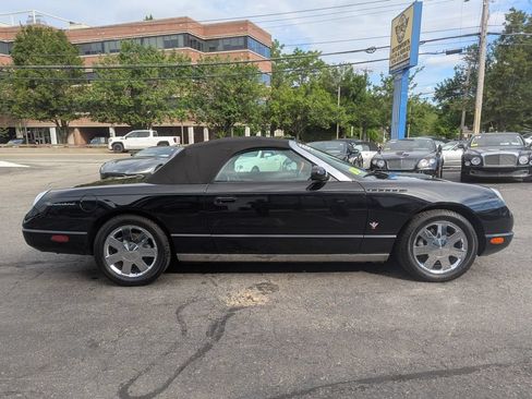 Used 2002 Ford Thunderbird RWD image 6