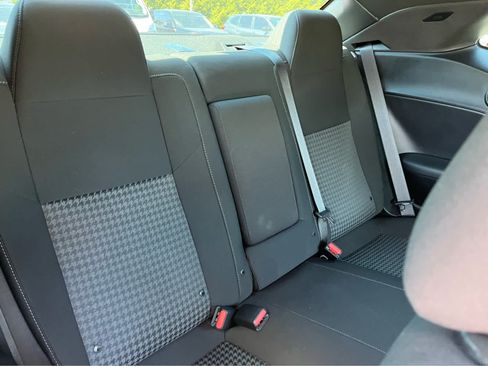 Used 2023 Dodge Challenger R/T RWD image 33