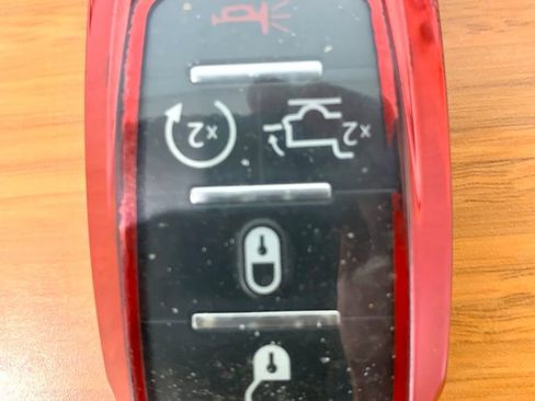 Used 2019 RAM 1500 Laramie image 55