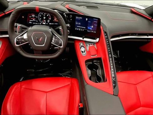 Used 2022 Chevrolet Corvette Stingray Preferred Conv w/ 2LT image 19