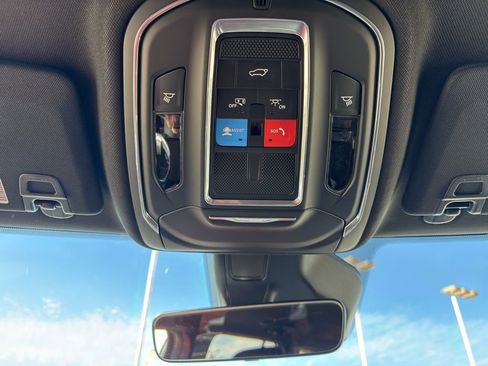 New 2026 Jeep Grand Cherokee Altitude AWD/4WD image 36