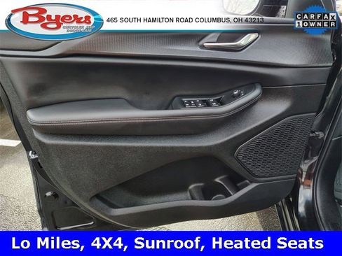 Used 2024 Jeep Grand Cherokee Altitude image 11