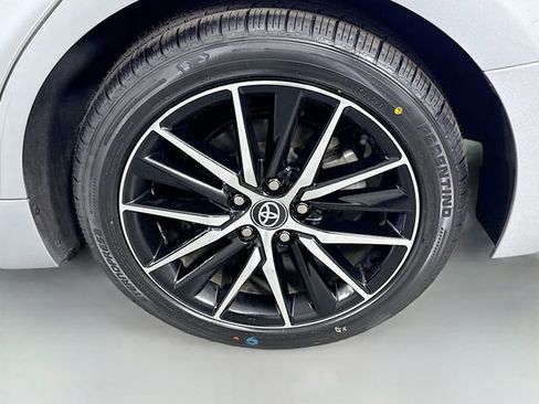 Used 2024 Toyota Camry SE image 28