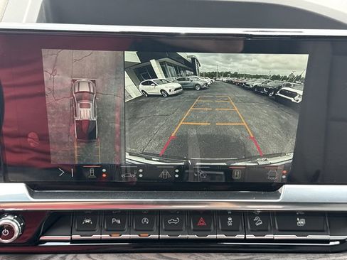 New 2026 GMC Sierra 1500 SLT w/ SLT Premium Plus Package image 9