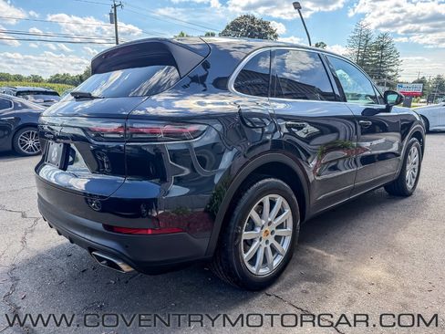 Used 2019 Porsche Cayenne AWD/4WD image 5