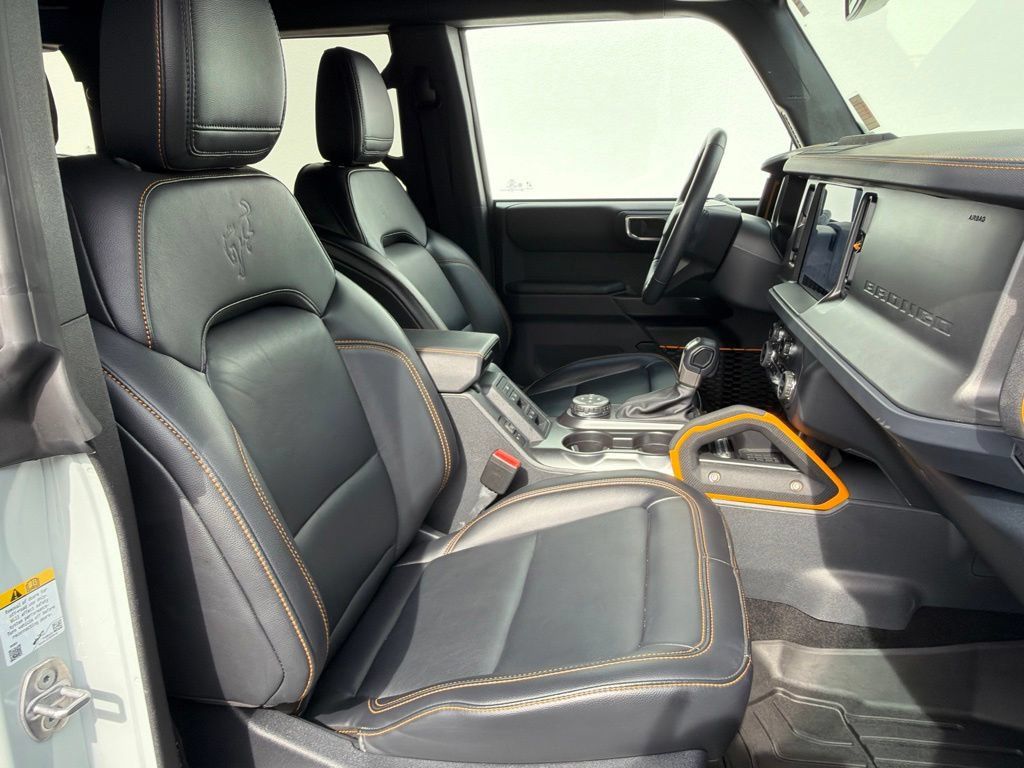 Used 2024 Ford Bronco Badlands AWD/4WD image 30