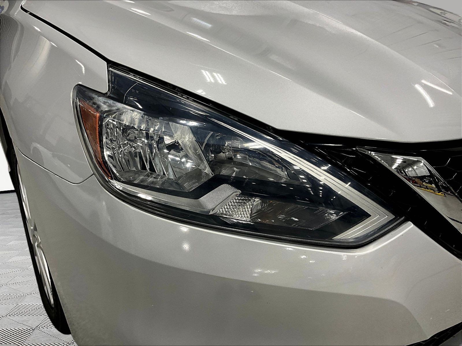 Used 2018 Nissan Sentra SV FWD image 31