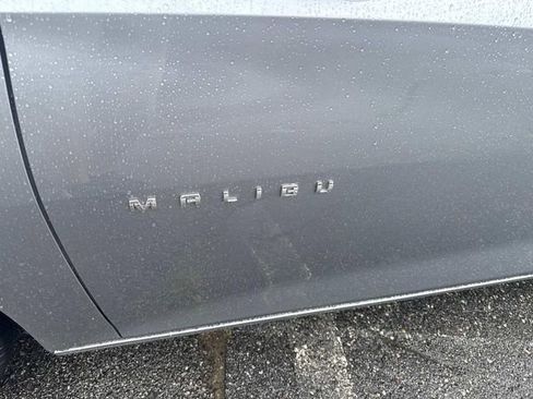 Used 2023 Chevrolet Malibu LS image 12