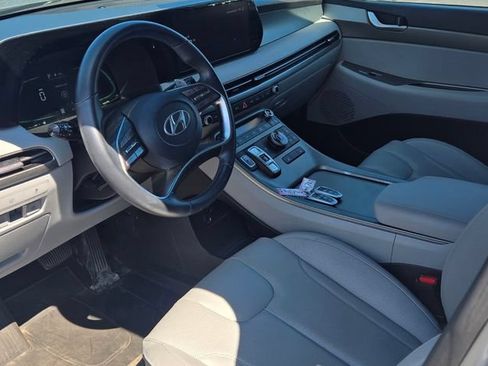 Used 2024 Hyundai Palisade SEL AWD/4WD image 16