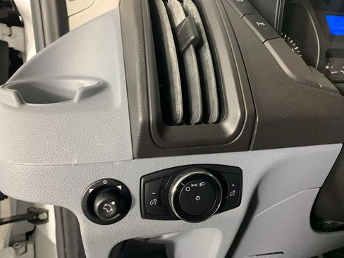 Used 2018 Ford Transit 150 130 Medium Roof image 17
