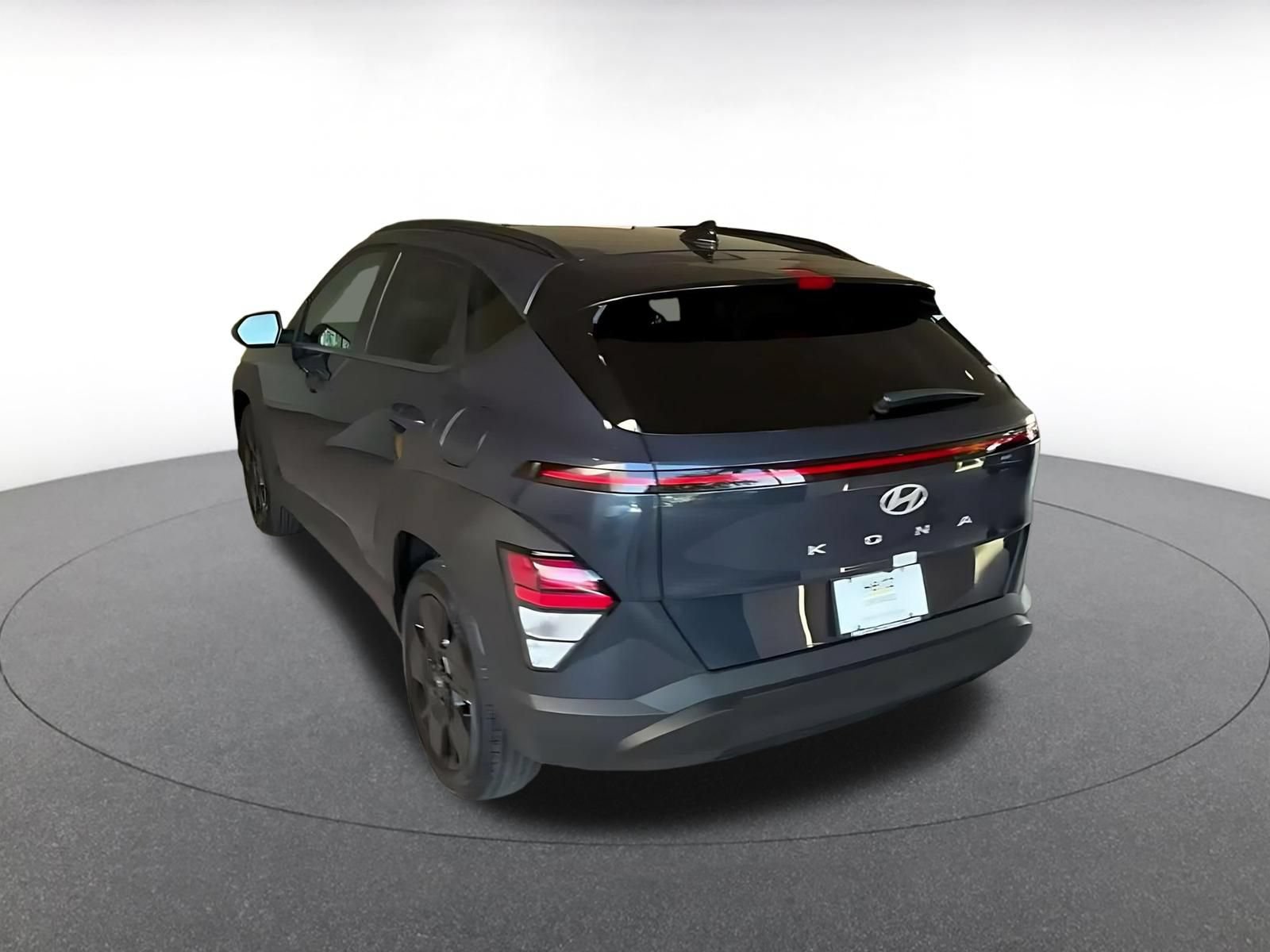 Used 2026 Hyundai Kona SEL Sport FWD image 9