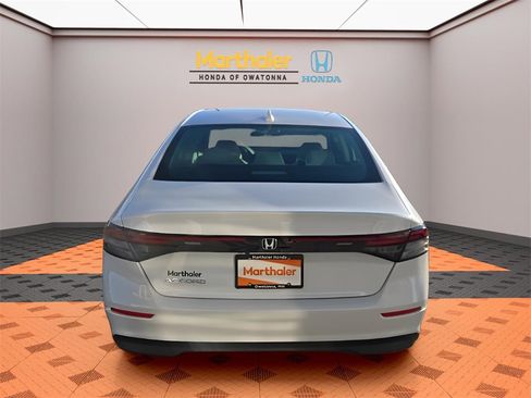 Used 2023 Honda Accord LX image 4