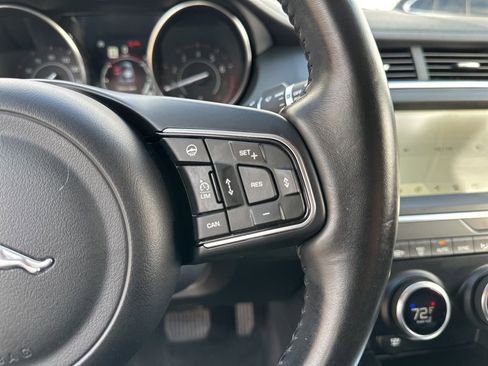 Used 2018 Jaguar E-PACE S image 4