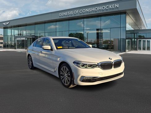 Used 2018 BMW 530i xDrive image 2